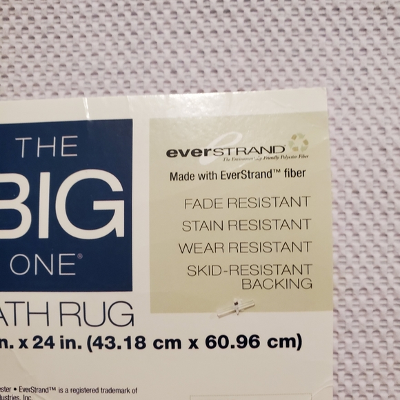 NWT The Big One Bath Rug - Picture 13 of 15